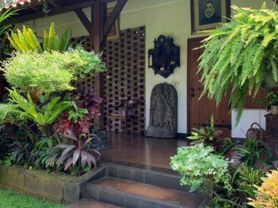 Museum di Tengah Kebun