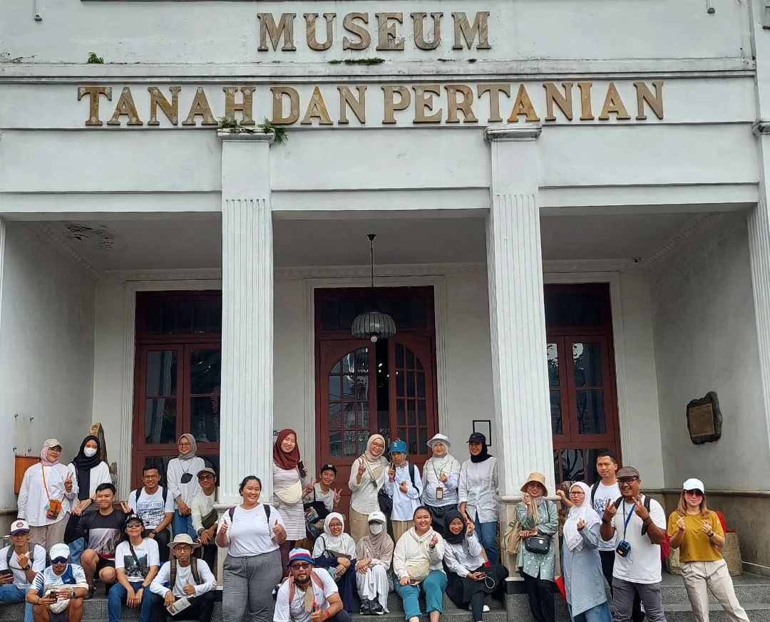 bogor historical walk