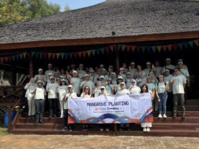 acara CSR Mangrove Planting SKK Migas bertema Roots for Tomorrow