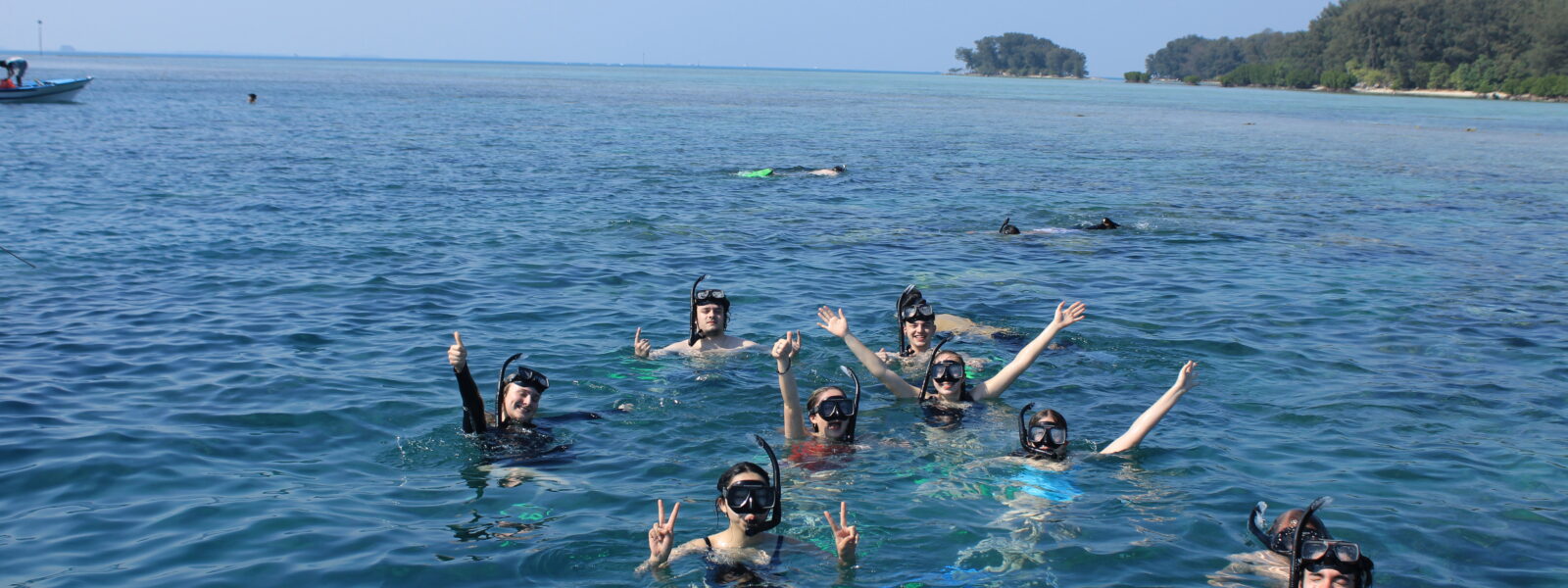 5 Rekomendasi Ide Outing Kantor di Alam: Seru, Segar, dan Baik untuk Mental Health!